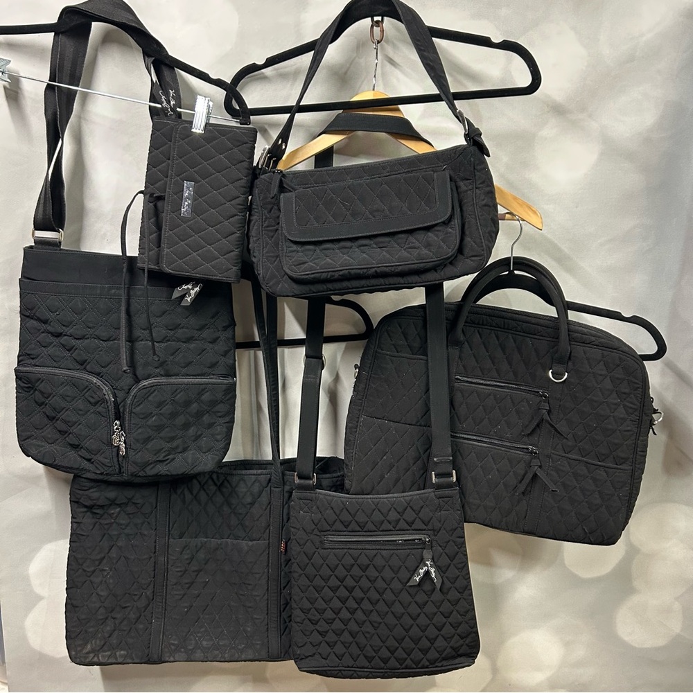 6‎ pieces of Vera Bradley black quilted pieces. Some have wear, others are NWOT
